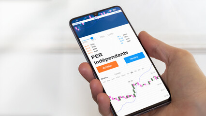 PER indépendants, plan d'épargne retraite, épargne retraite . Placer, objectif patrimonial et risques. Epargne chef d'entreprise, PER indépendants. Texte en français