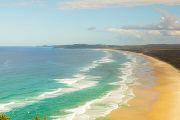 Gigantischer Blick über den Strand am Ozean in Australien