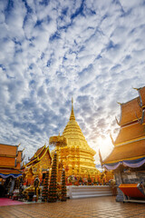 Fototapeta premium Wat Phra That Doi Suthep temple at morning in cloudy autumn sky