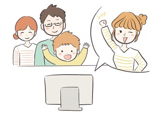 家族でオンライン教育を受ける子ども