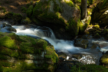 The only waterfall on the Czech side of the Bohemian Forest is very modest in height - only 1.5 metres. However, the flow of 350 litres is impressive.