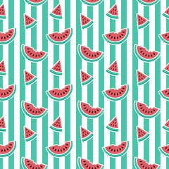 Colorful summer seamless pattern with tropical fruits, ice cream, Toucan, Flamingo and summer icons Memphis style. Summer seamless vector illustration.