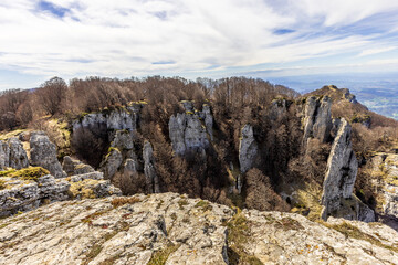 View from the rocks of the Pas de la Laveuse on the Trois Becs massif, Provence