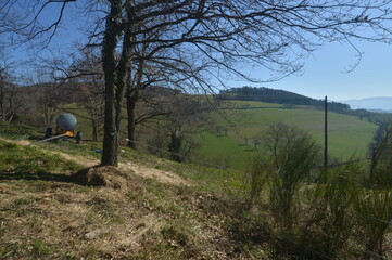 la citerne sur la colline,