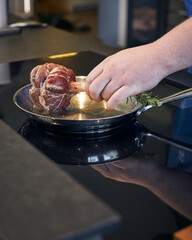 Cuisson souris d'agneau à la poêle