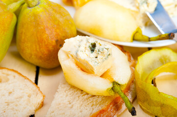 cheese and pears