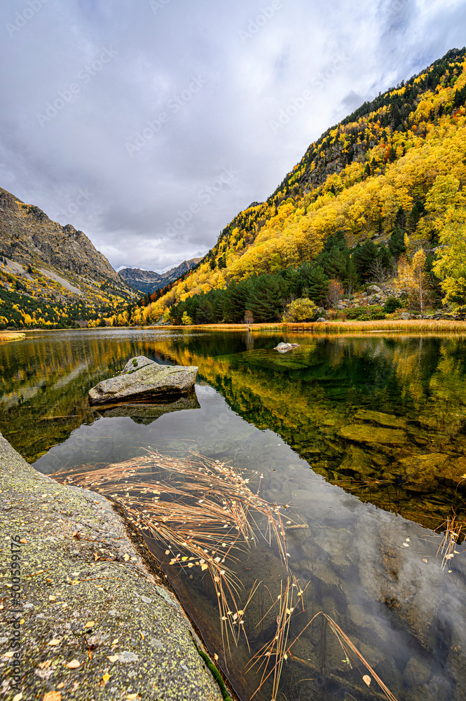 Canvas Prints Val de Boi