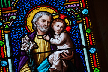 Obraz premium Saint Bonnet de Tronçais, Intérieur de l'église du village.