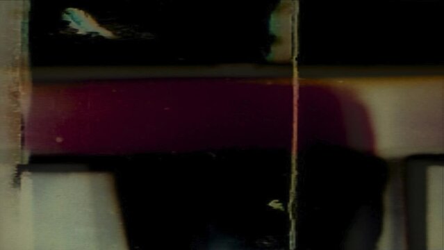 Flicker 131: Abstract film forms flicker and pulse (Loop).