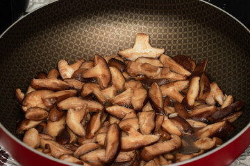 mushrooms in a frying pan