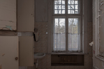 Urban exploration in an old abandoned hospital in a historic mansion in Poland - Urbex in Turczynek