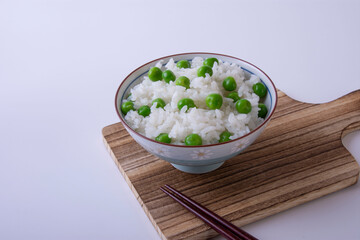 グリーンピースご飯