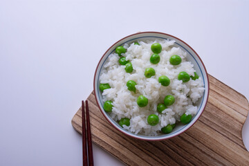グリーンピースご飯