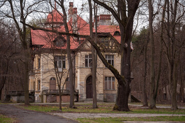 Urban exploration in an old abandoned hospital in a historic mansion in Poland - Urbex