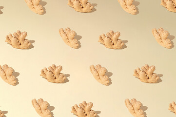 Ginger pattern with shadow. It looks like coral and summer.