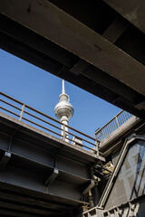 the television tower in alexanderplatz © kippis