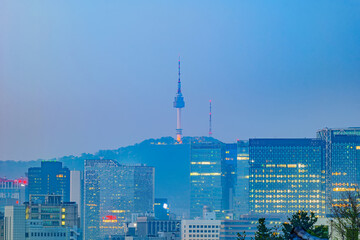 Fototapeta premium Namsan Seoul Tower building Seoul cityscape taken at dawn