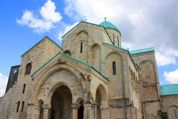 Fototapeta na wymiar Bagrat Cathedral in Kutaisi, Georgia