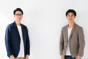 男性　2人　ポートレート　ビジネスマン
