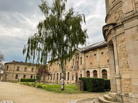 Mus&eacute;e National Adrien Dubouch&eacute; &agrave; Limoges