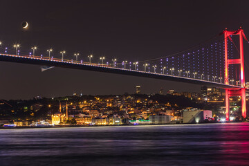 Fototapeta na wymiar Fatih Sultan Mehmet Bridge and Rumeli Fortress, Uskudar Istanbul Turkey