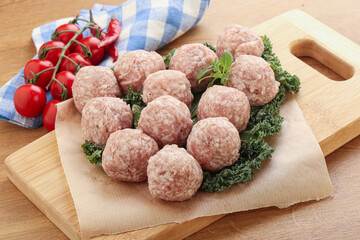 Raw pork meatball for cooking