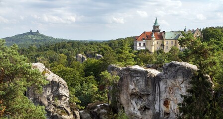 Fototapeta na wymiar Hruba Skala castle Trosky castle ruin Czech paradise