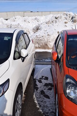 駐車中の車 屋外駐車場