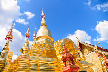 Fototapeta premium The temple is one of Chiang Mai's most stunning religious sites.