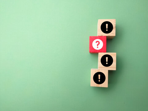 Red wood cubes are rejected and replaced with wood cubes. The concept of questions and answers