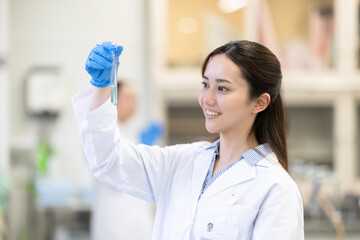 研究員のポートレート