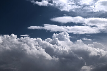 Heavenly clouds in the blue sky wallpaper