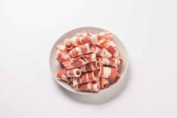 얇게 썰어 먹기 편리한 고기