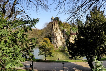 Le temple de la Sybille des Buttes Chaumont. Paris.