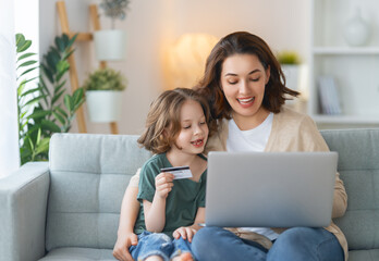 Family is doing online shopping