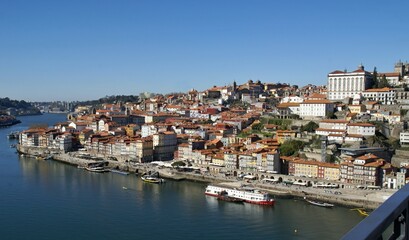 Fototapeta na wymiar Porto panorama view with Douro river - Portugal 