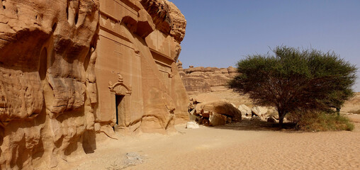 Al Ula, tombeaux