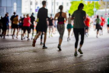 marathon runners in the city