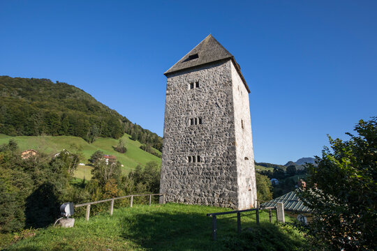 Germany, Bavaria, Marktschellenberg, Old medieval lookout tower in mountain village
