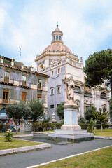 Fototapeta na wymiar Religious statue outside the cathedral of Catania