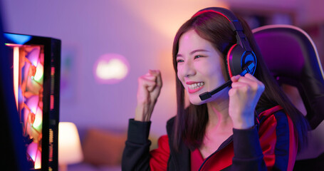 cyber sport gamer win game © ryanking999