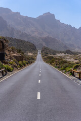 Naklejka premium Beautiful road next to the Llano de Ucanca viewpoint in the Teide Natural Park in Tenerife, Canary Islands