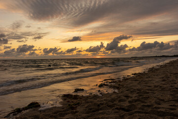 Fototapeta premium sunset at the beach