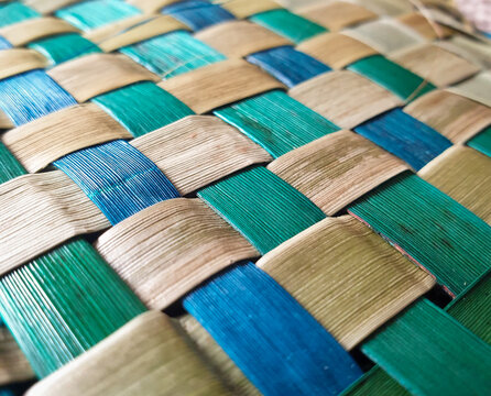 New Zealand flax weaving, traditional handcraft