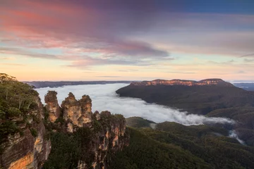 Lichtdoorlatende gordijnen Three Sisters Sunrise over the Three Sisters, Katoomba, Blue Mountains, NSW, Australia