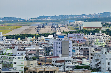 嘉数高台公園から眺める普天間基地