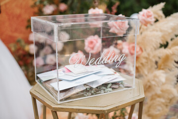 Glass box on wedding for invitation cards - 500924550