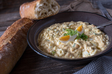 Traditional egg salad with bread