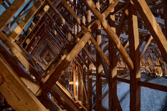 Dachstuhl von St. Stephan in Tangerm&uuml;nde