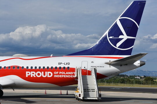 Poland, Warsaw, LOT Boeing Plane, 737 Max 8 Proud, Independence, Inflight 200, SP-LVD, Cruise To Croatia,